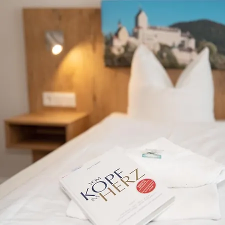 Hotel Hohenaschau 3*
