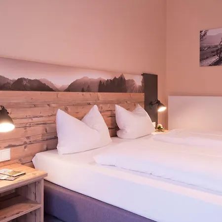 Hohenaschau Szálloda 3*